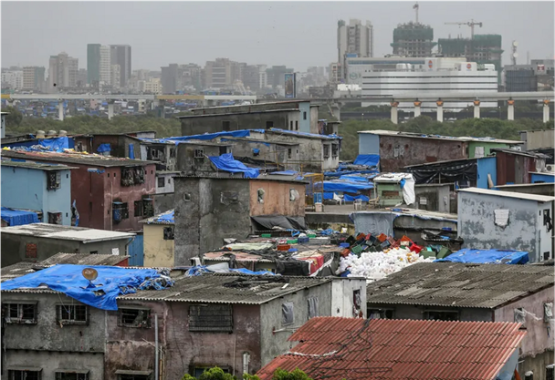 Makeshift shanties and small-scale industries in Dharavi slum